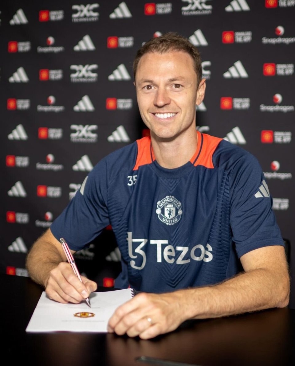 九游体育APP-Rookie遭遇十五持续失利，曼联教练压力巨大！-九游体育APP