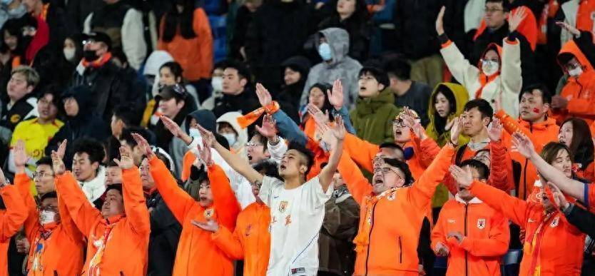 九游体育-赛地聚焦——中超今晚热度飙升；费城76人复出首秀；气氛紧张；球队文化再被提及的简单介绍-九游体育